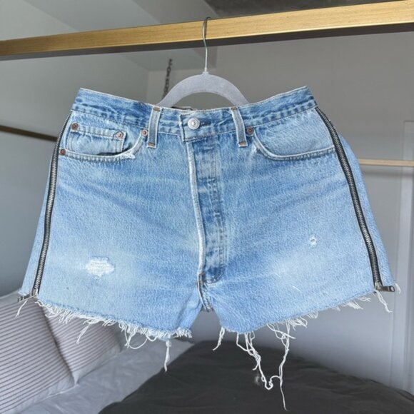 RE/DONE Levi’s Denim High Waist Blue Jean Shorts 90s Button Fly Cutoffs Side Zip - Picture 1 of 10